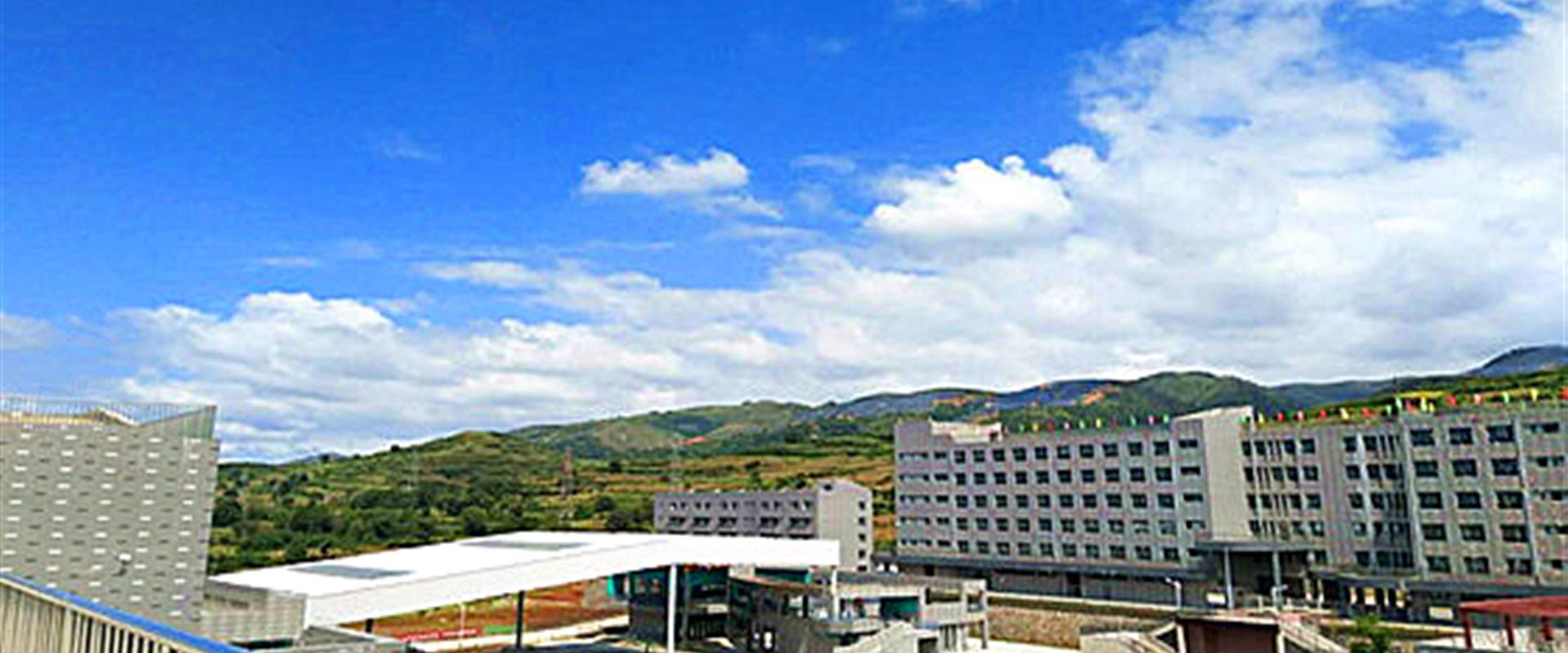 商洛市商州区思源实验学校