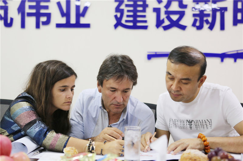 2019年9月，法国里昂康复医院来我公司考察合作 (2)