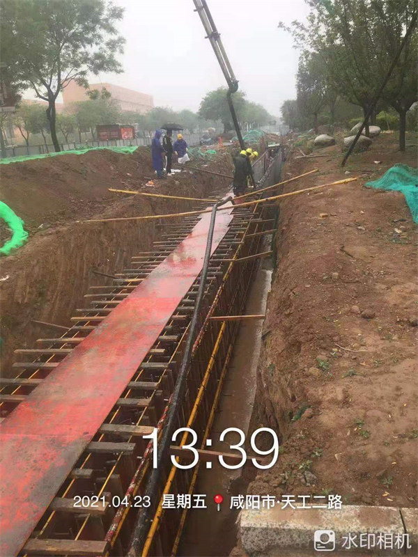 秦汉新城天工二路（迎宾大道-咸宋路）市政旧路改造工程02